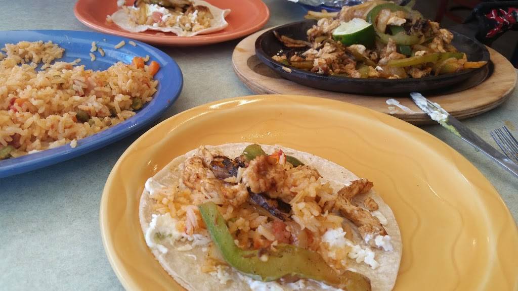 El Molino | restaurant | 219 E Main St, Waterville, MN 56096, USA | 5073628102 OR +1 507-362-8102