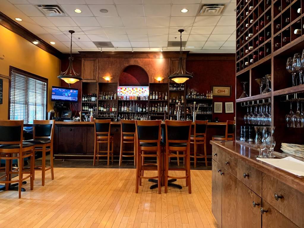 Fish Market | restaurant | 990 Market St, Fort Mill, SC 29708, USA | 8035474024 OR +1 803-547-4024