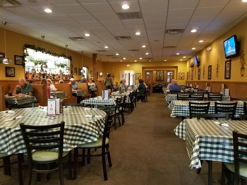 Vinny’s Italian Grill & Pizzeria | restaurant | 4018 Wards Rd, Lynchburg, VA 24502, USA | 4344554338 OR +1 434-455-4338