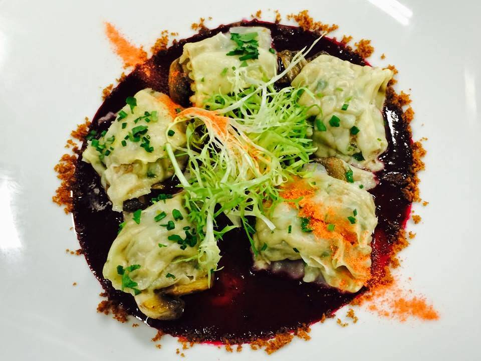 Malcolms Bar and Grill | restaurant | 1000 Champions Dr, Daytona Beach, FL 32124, USA | 3865232088 OR +1 386-523-2088