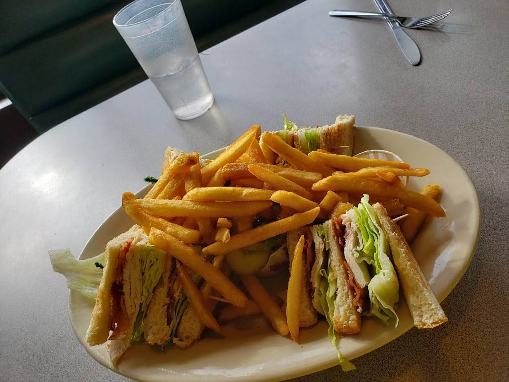 Diner at the Plaza | restaurant | 43 Snyder Ave, Philadelphia, PA 19148, USA | 2157557899 OR +1 215-755-7899