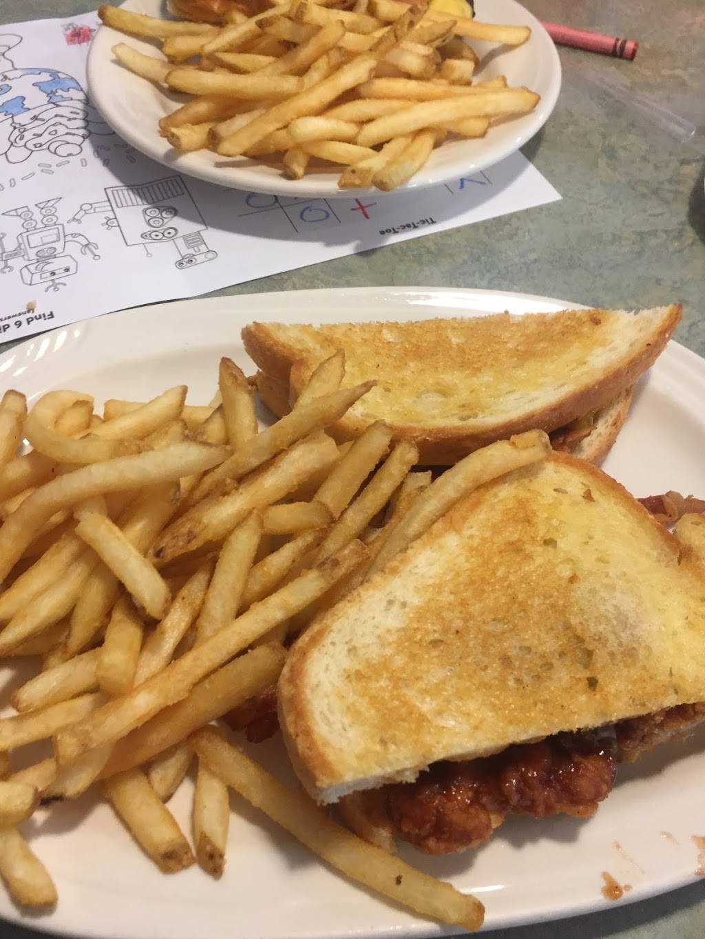 Friendlys | restaurant | 1500 Peoples Plaza, Newark, DE 19702, USA | 3028348450 OR +1 302-834-8450