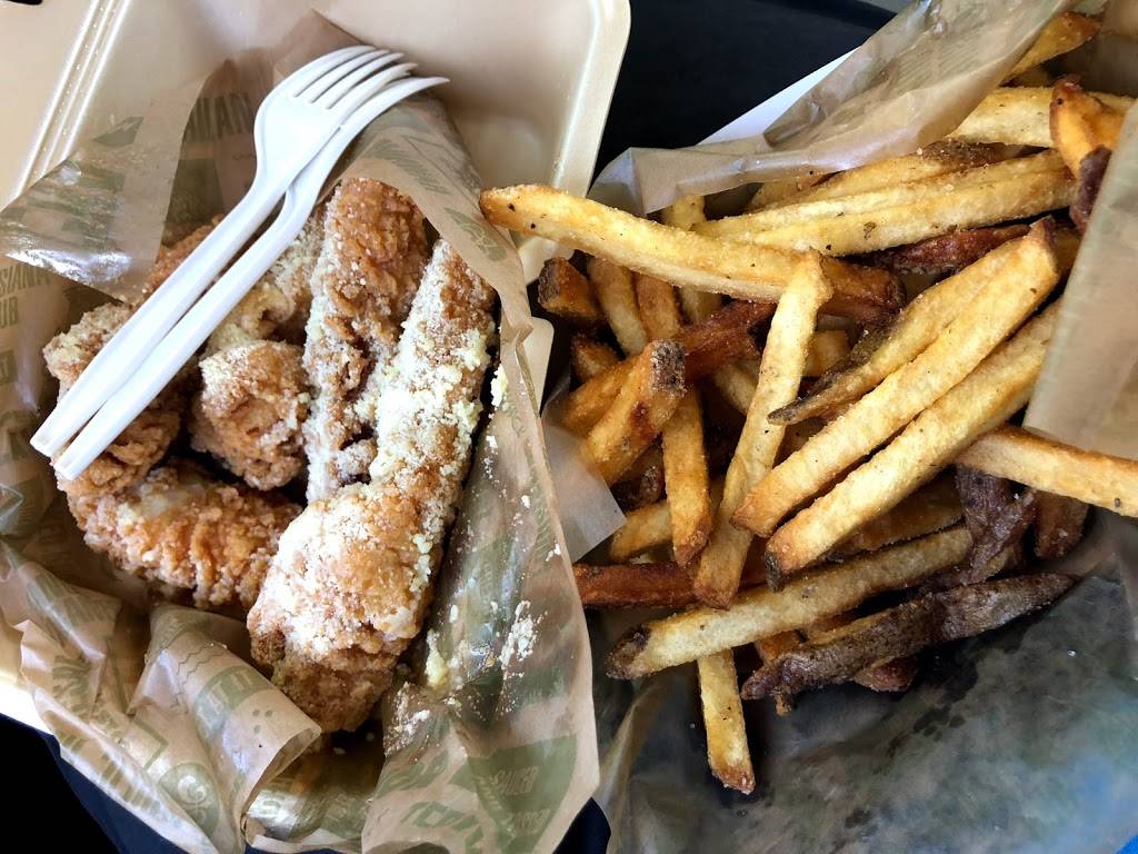 Wingstop | restaurant | 12552 Limonite Ave #110, Eastvale, CA 91752, USA | 9517349464 OR +1 951-734-9464