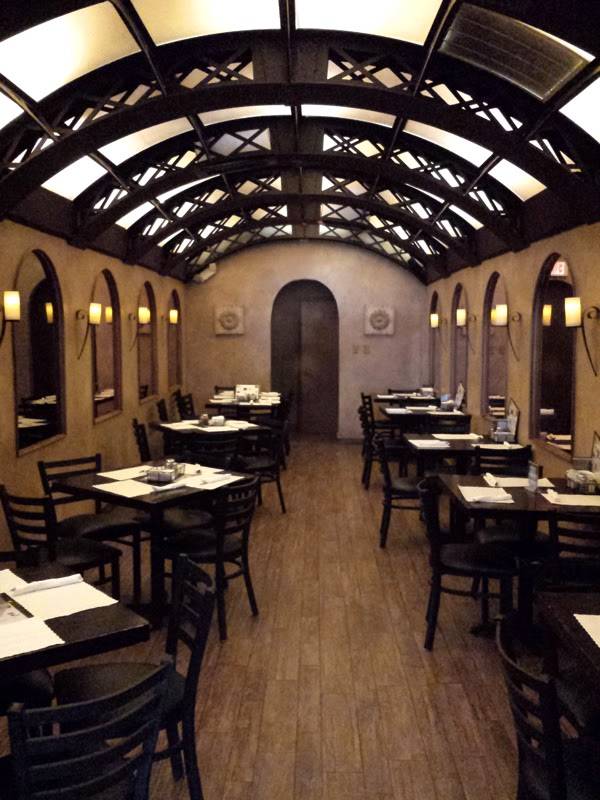 Villa Pizzeria Ristorante | restaurant | 411 Barnum Avenue Cutoff, Stratford, CT 06614, USA | 2033772033 OR +1 203-377-2033