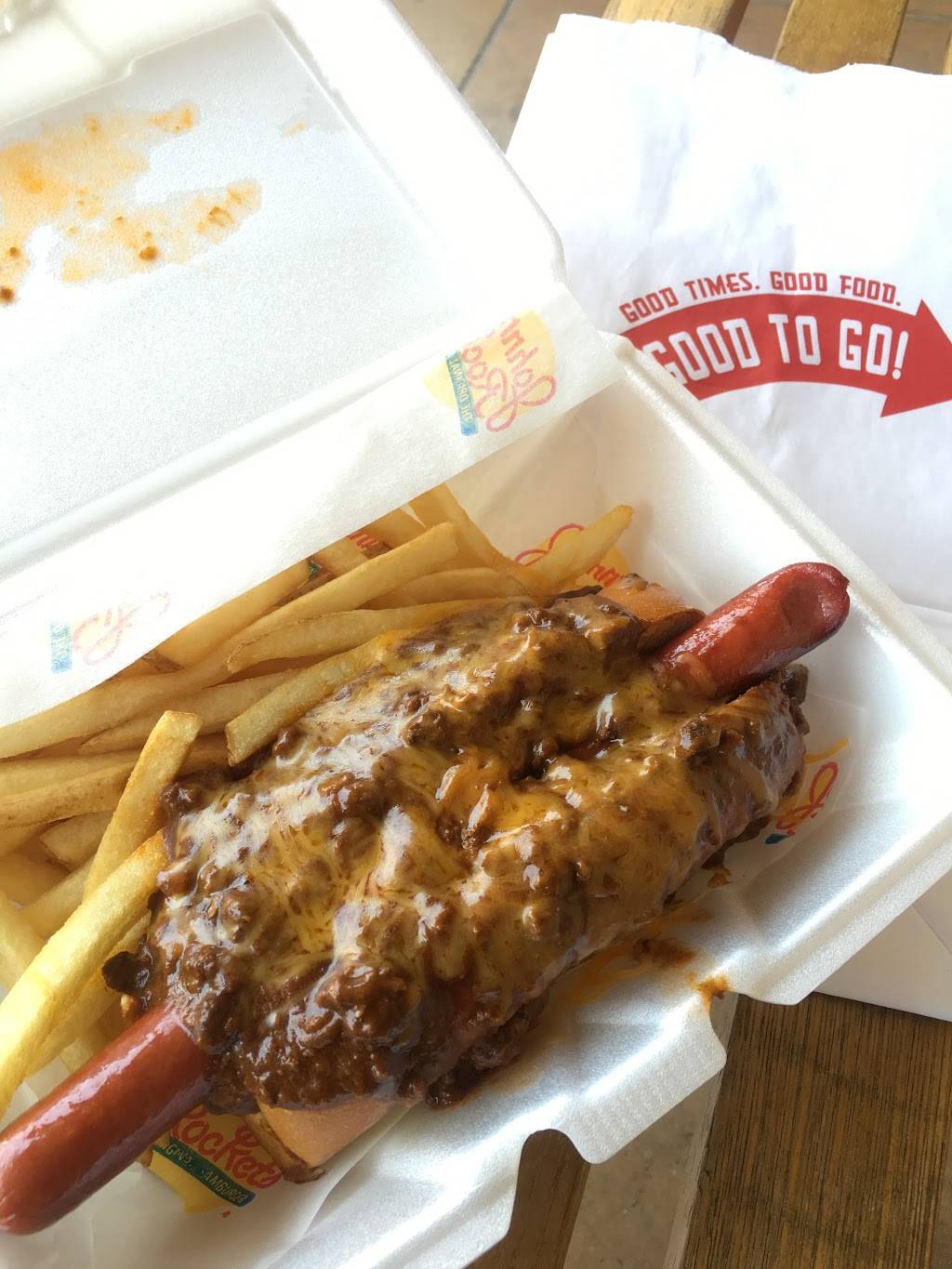 Johnny Rockets | restaurant | 2800 N Main St, Santa Ana, CA 92705, USA | 6572125599 OR +1 657-212-5599