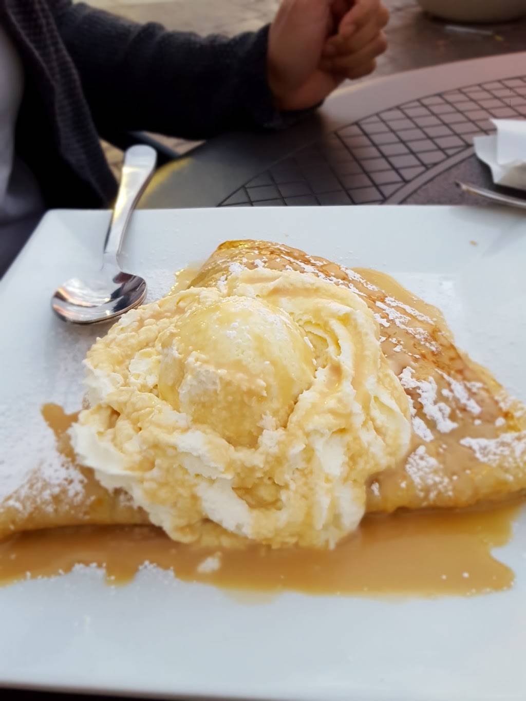 CoCo Crêpes, Waffles & Coffee | cafe | 13533 University Blvd #200, Sugar Land, TX 77479, USA | 2812076540 OR +1 281-207-6540