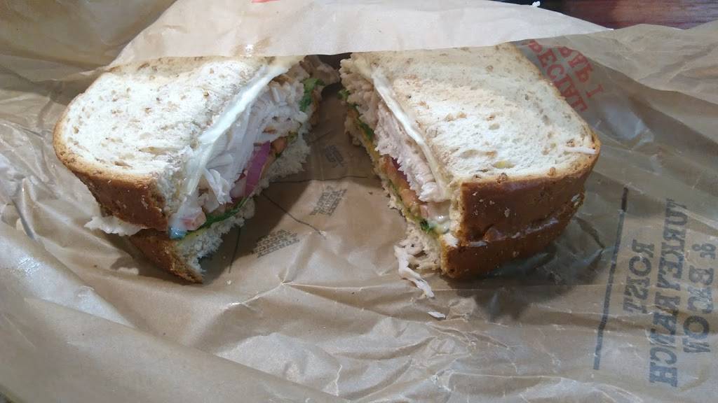 Arbys | restaurant | 219 Western Ave, Augusta, ME 04330, USA | 2076224050 OR +1 207-622-4050