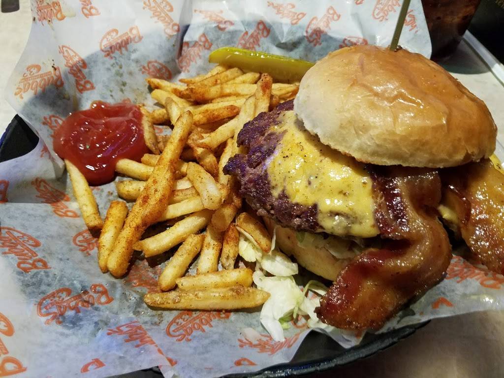 Bubbas 33 | restaurant | 4861 Pan American Fwy NE, Albuquerque, NM 87109, USA | 5053447427 OR +1 505-344-7427