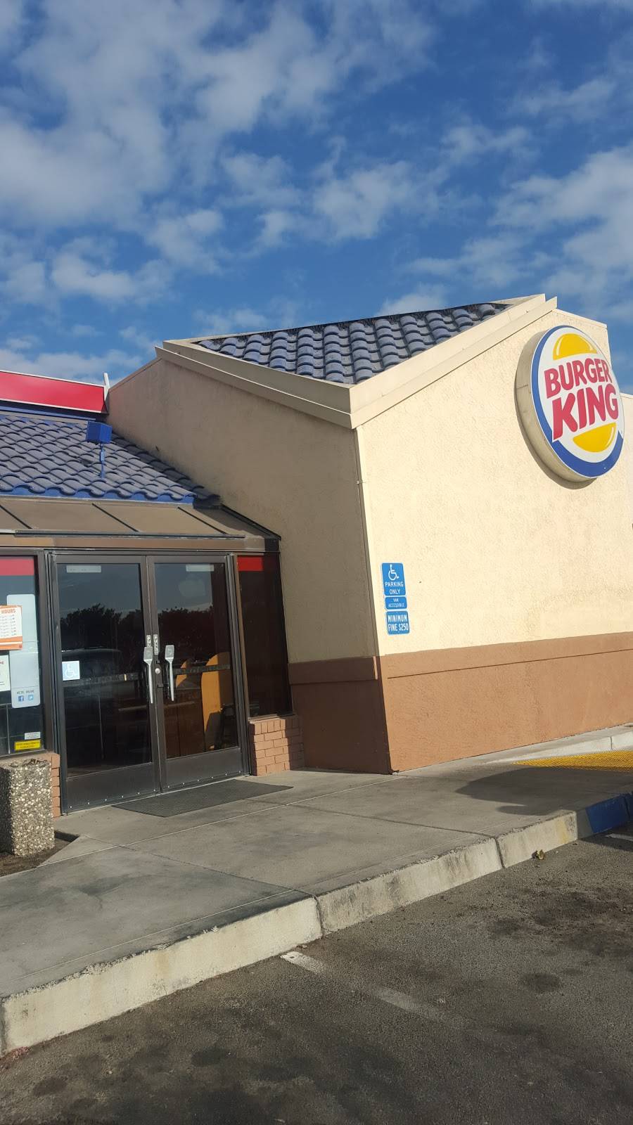 Burger King | restaurant | 1525 E F St, Oakdale, CA 95361, USA | 2098458243 OR +1 209-845-8243