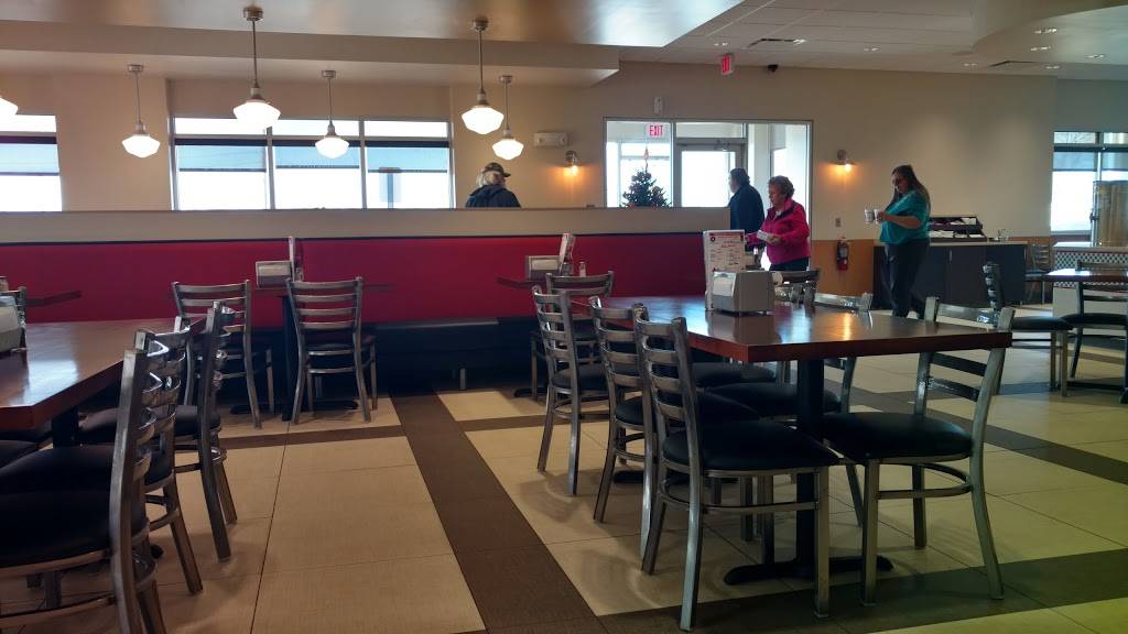 Mr Cs Restaurant | restaurant | 1260 Concord Pkwy N, Concord, NC 28025, USA | 7047825512 OR +1 704-782-5512