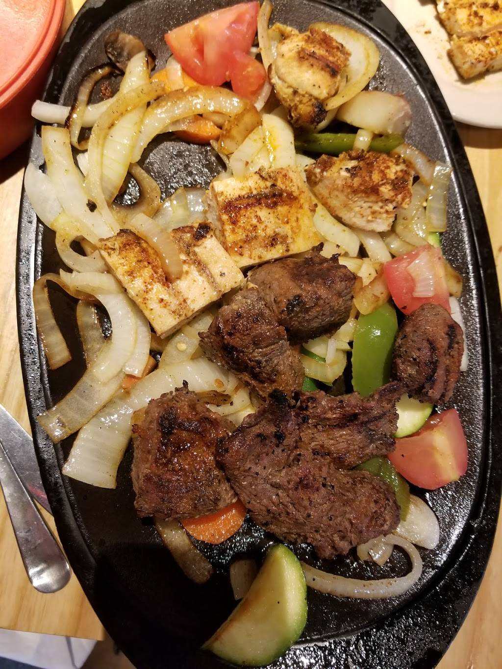 El Chico Cafe | restaurant | 1513 E Bert Kouns Industrial Loop, Shreveport, LA 71105, USA | 3187985777 OR +1 318-798-5777