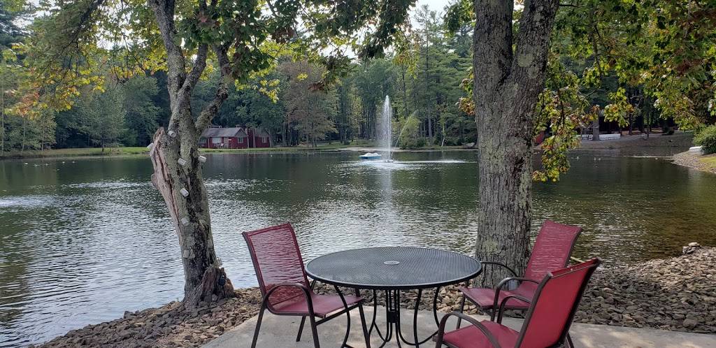 Memorytown USA | restaurant | 432 Grange Rd, Mt Pocono, PA 18344, USA | 5708391680 OR +1 570-839-1680