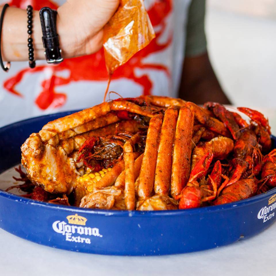 Shell Shack | restaurant | 770 E Road to Six Flags St #100, Arlington, TX 76011, USA | 8445882722 OR +1 844-588-2722