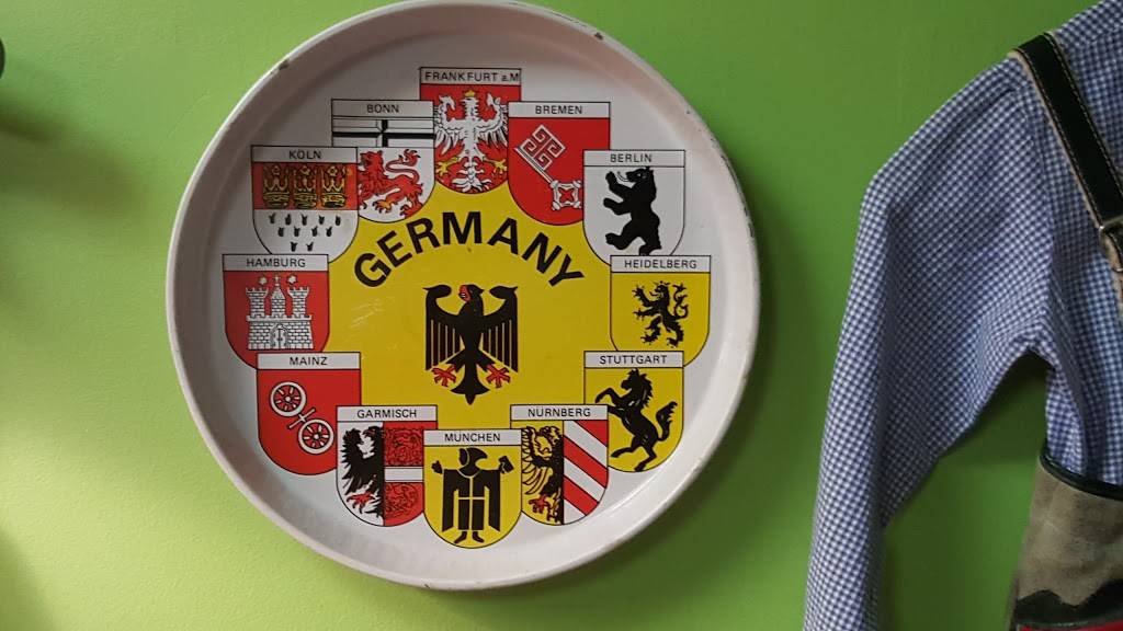 Gasthaus | restaurant | 115 N Dixie Way, Roseland, IN 46637, USA | 5742724287 OR +1 574-272-4287