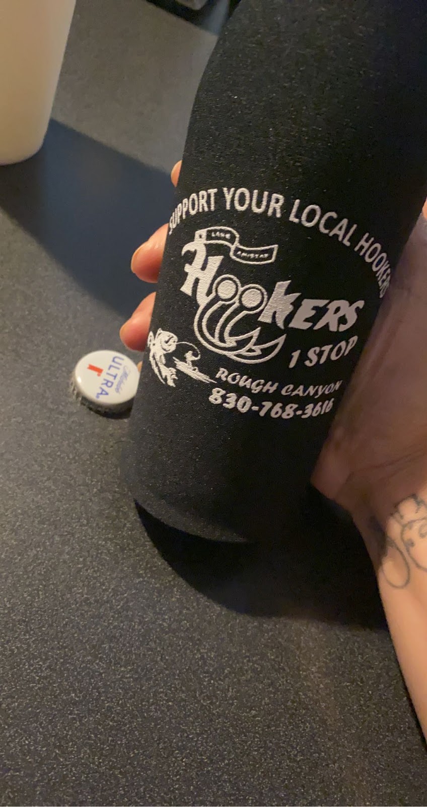 Hookers 1 Stop | restaurant | 7116 HCR 1, Del Rio, TX 78840, USA | 8307683616 OR +1 830-768-3616