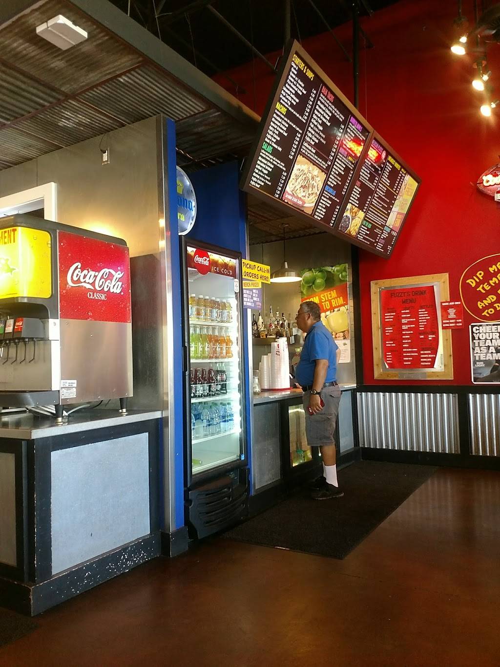 Fuzzys Taco Shop | restaurant | 4740 W Mockingbird Ln, Dallas, TX 75209, USA | 2143528226 OR +1 214-352-8226
