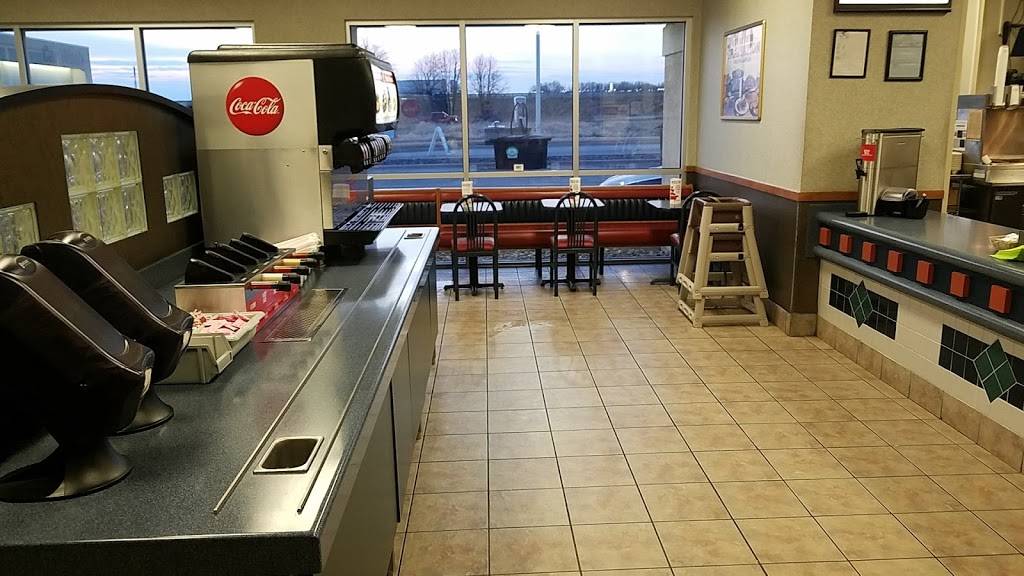 Arbys | restaurant | 1350 Delanglade St, Kaukauna, WI 54130, USA | 9207591398 OR +1 920-759-1398