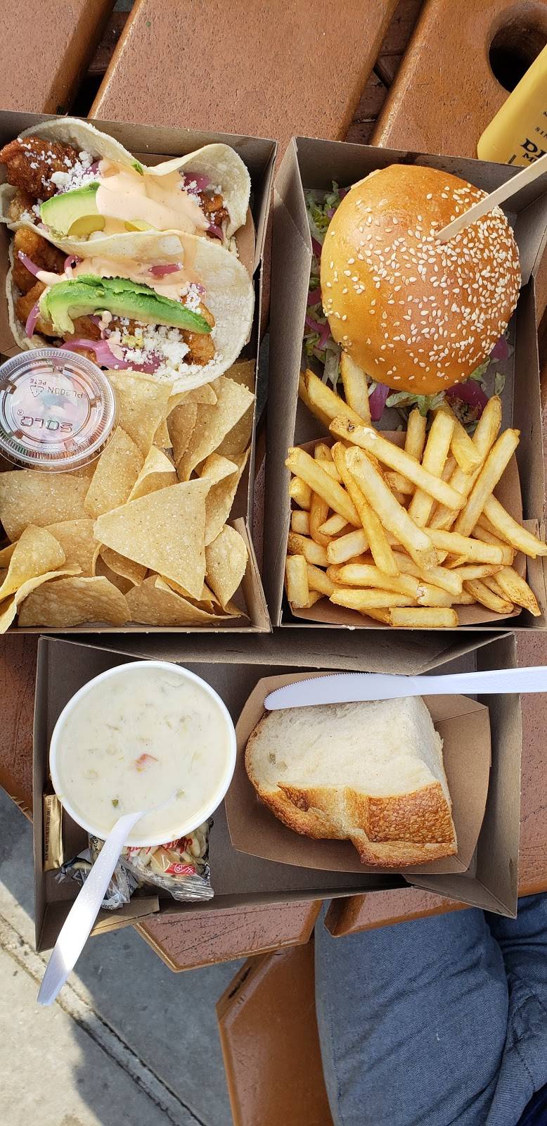 On The Alley | restaurant | 117 Harbor Way, Santa Barbara, CA 93109, USA | 8059626315 OR +1 805-962-6315