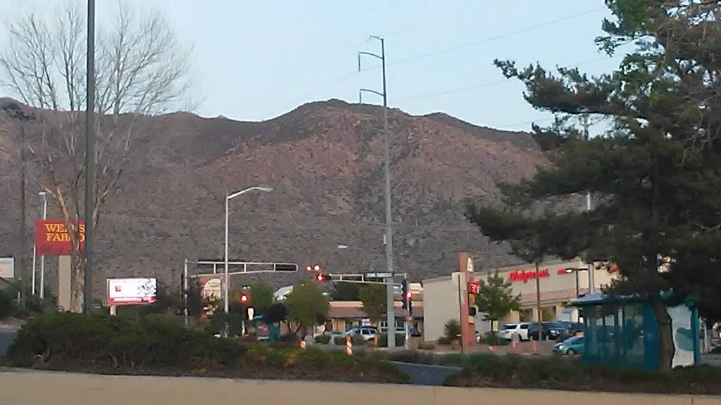 Burger King | restaurant | 10901 Montgomery Blvd NE, Albuquerque, NM 87111, USA | 5052998211 OR +1 505-299-8211