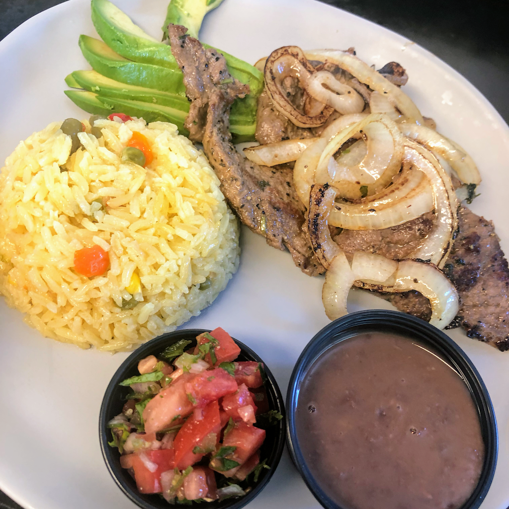 LA puerta Pdx Salvadorian Street Food | restaurant | 1331 N Killingsworth St, Portland, OR 97217, USA | 3608203522 OR +1 360-820-3522