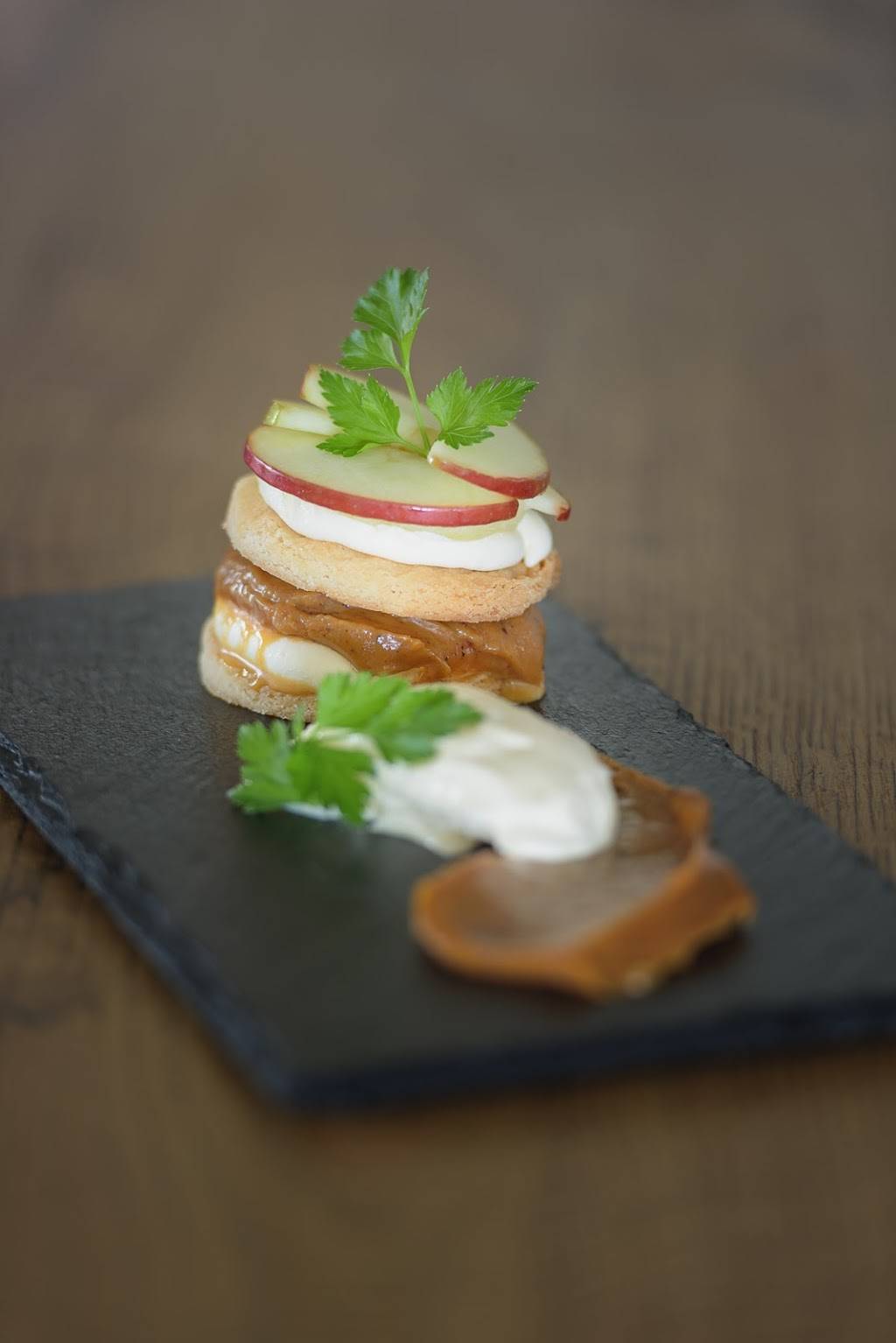 Horloge cassée | restaurant | 1296 QC-243, Melbourne, QC J0B 2B0, Canada | 8196440311 OR +1 819-644-0311