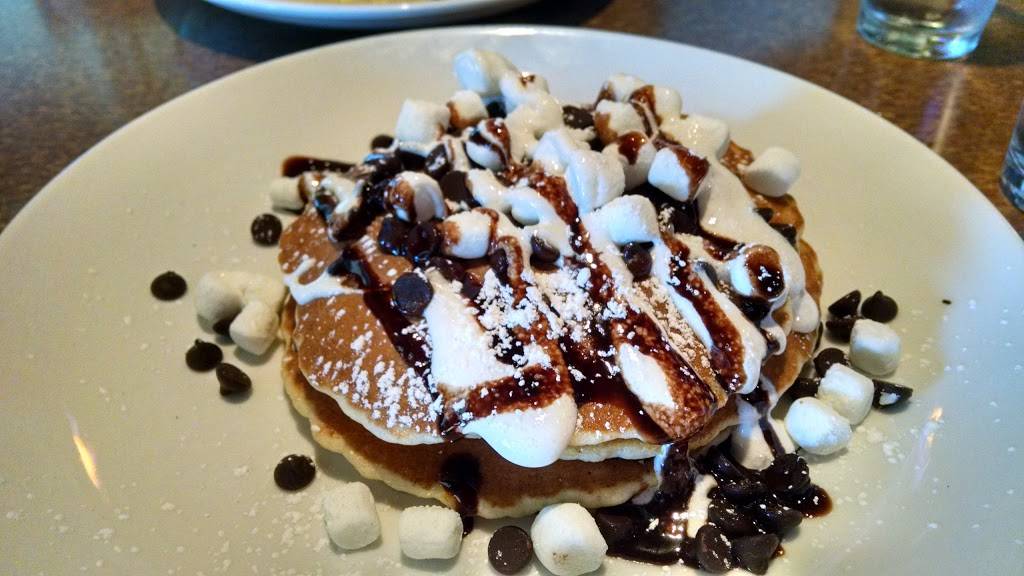 Jelly Pancake House | restaurant | 936 Joliet St, Dyer, IN 46311, USA | 2198653200 OR +1 219-865-3200