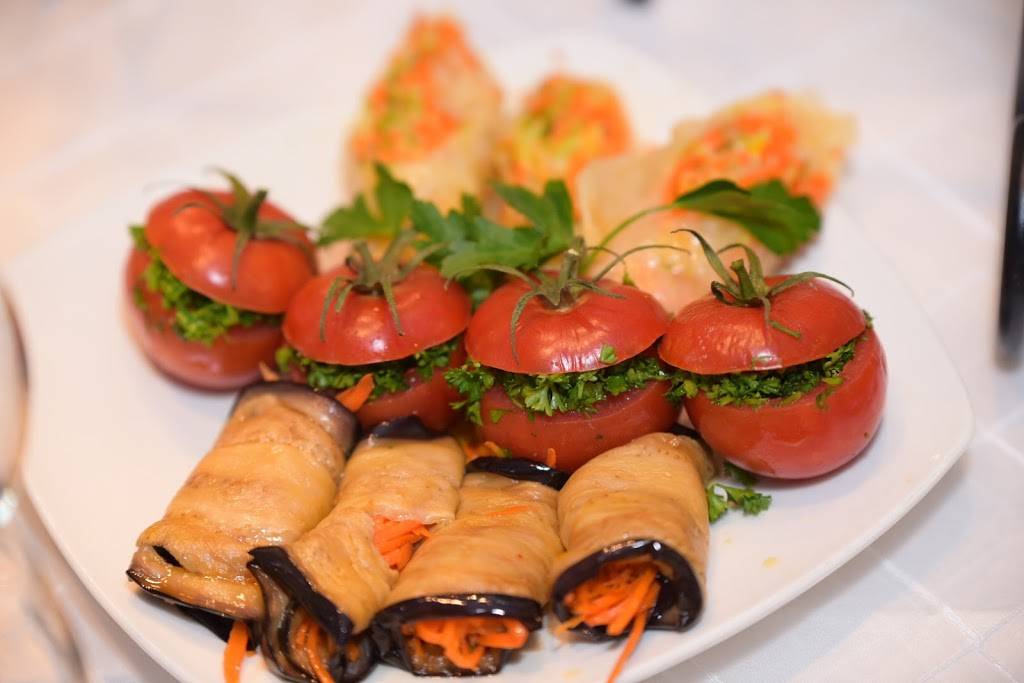 Samarkand Restaurant | restaurant | 7823 N 19th Ave, Phoenix, AZ 85021, USA | 6023318991 OR +1 602-331-8991