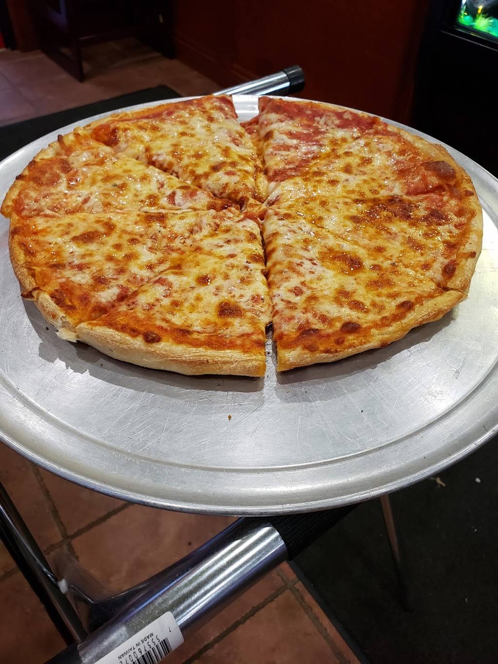 The Pizza Box | restaurant | 933 South St, Utica, NY 13501, USA | 3157650333 OR +1 315-765-0333