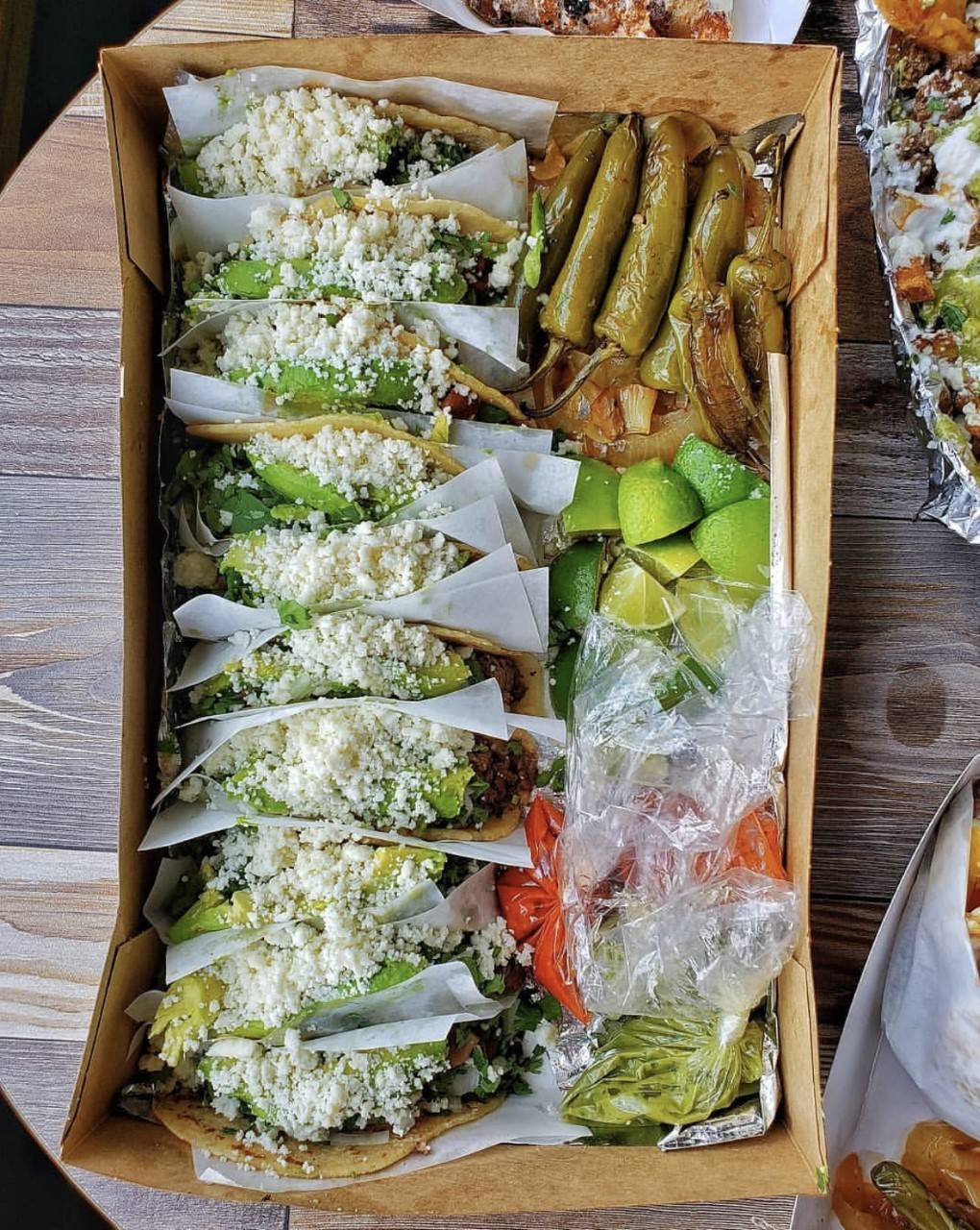 Hamburguesas El Gordo | restaurant | 1731 S Robert St, West St Paul, MN 55118, USA | 6513401483 OR +1 651-340-1483