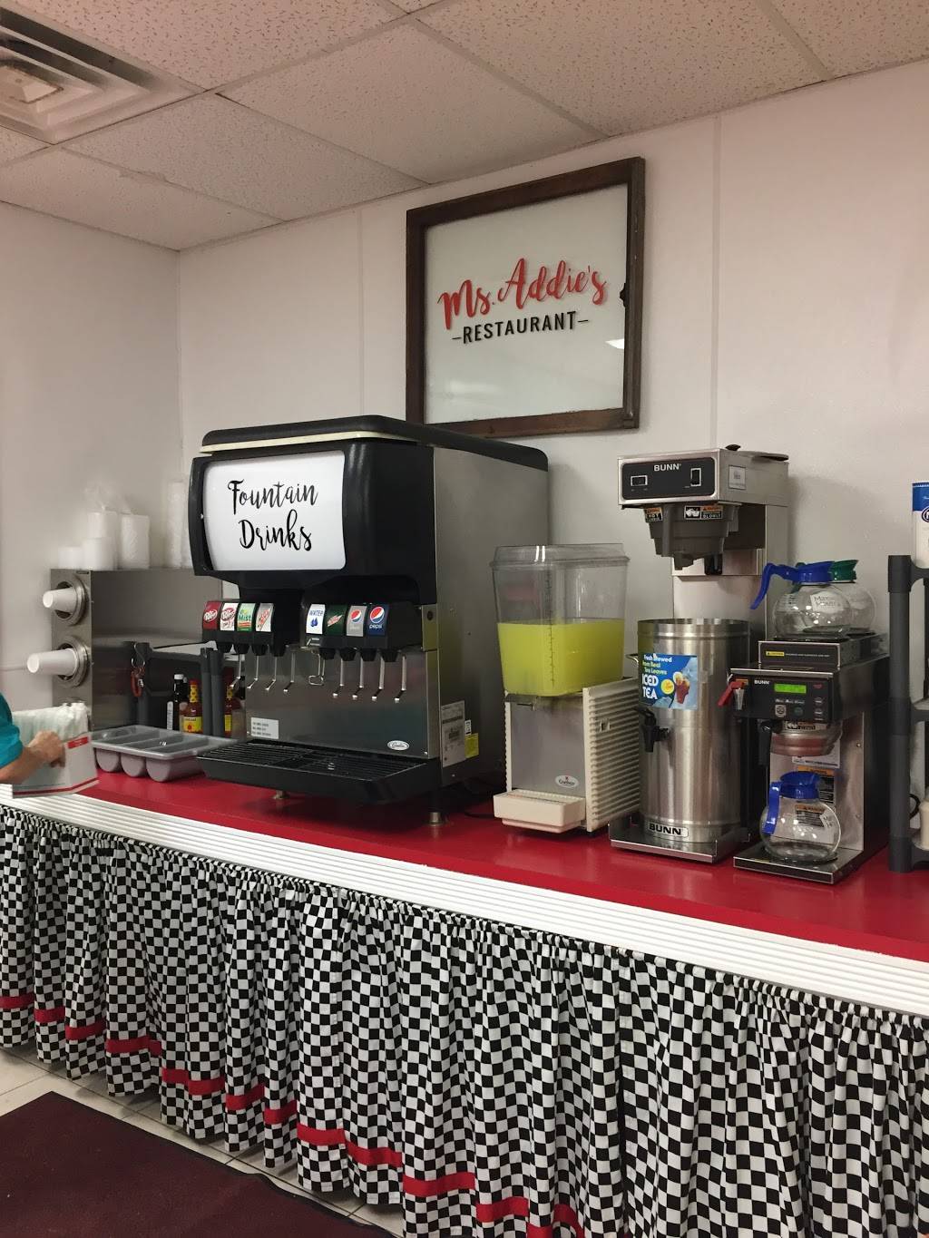 Ms. Addies | restaurant | 12754 US-412, Paragould, AR 72450, USA | 8705736670 OR +1 870-573-6670