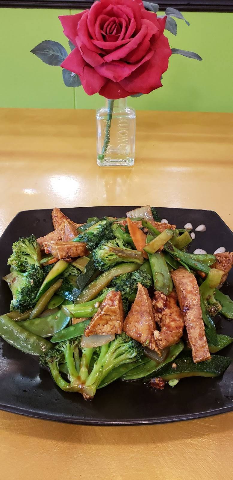 China House | restaurant | 6199 GA-92, Acworth, GA 30102, USA | 7709267662 OR +1 770-926-7662