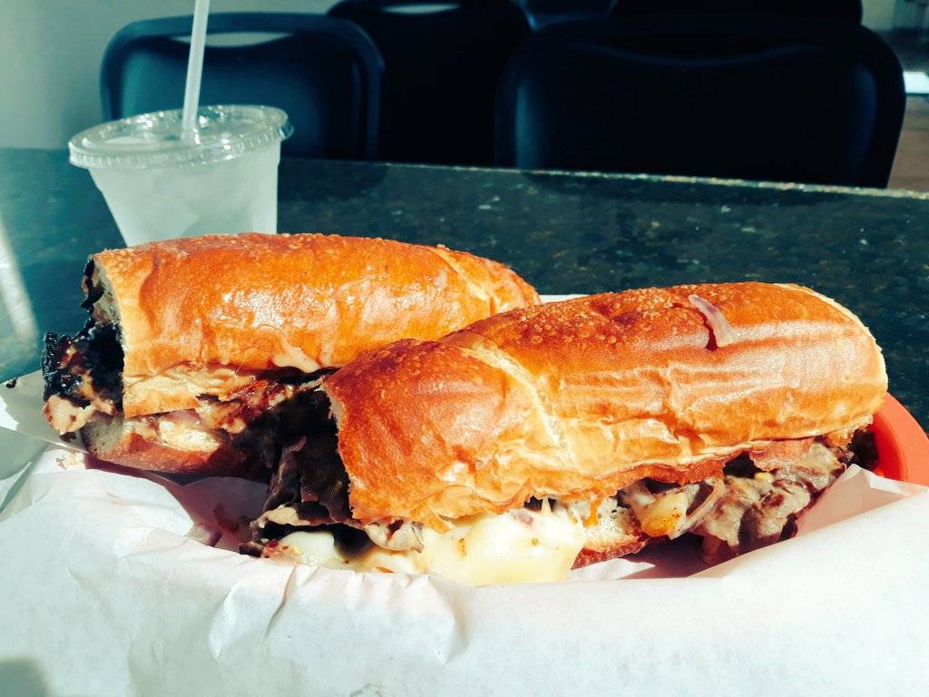 Metropolitan Deli & Grill | restaurant | 1001 E University Ave F-1, Las Cruces, NM 88001, USA | 5755223354 OR +1 575-522-3354