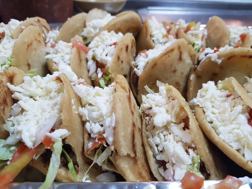 Mexican Grocery La Chula | restaurant | 349 N Main St, Watervliet, MI 49098, USA | 2692016035 OR +1 269-201-6035