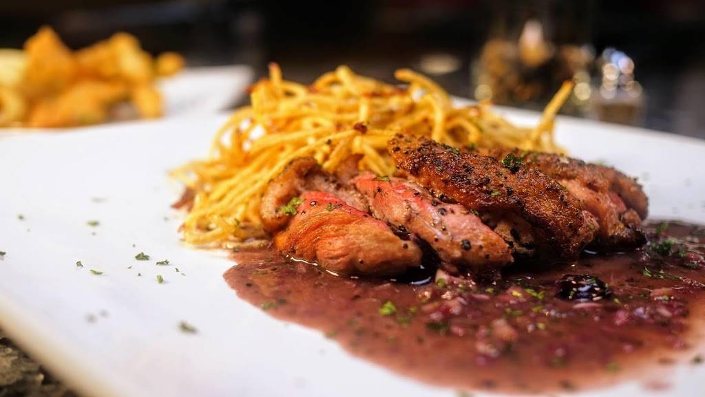 Martinis Bistro | restaurant | 543 Terry St, Longmont, CO 80501, USA | 3036512772 OR +1 303-651-2772