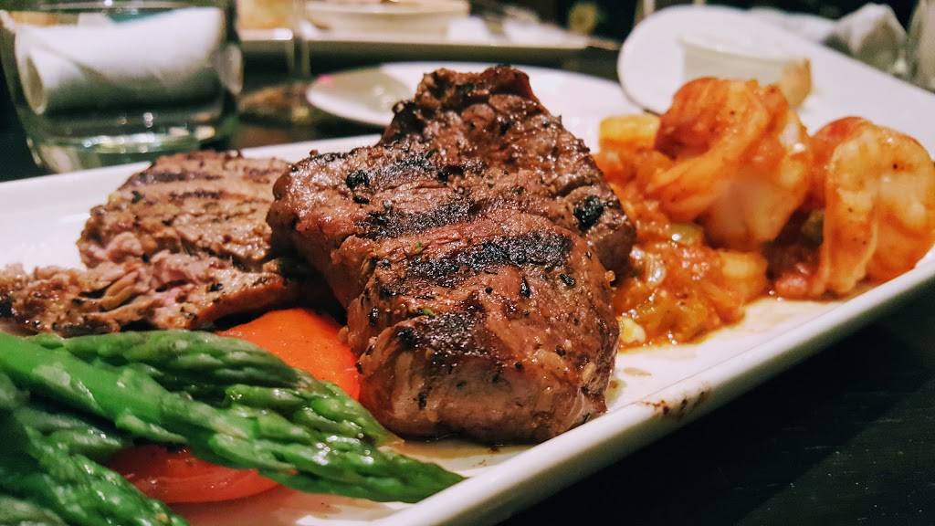 The Keg Steakhouse + Bar - Yonge & Eglinton | restaurant | 2201 Yonge St, Toronto, ON M4S 2B2, Canada | 4164844646 OR +1 416-484-4646