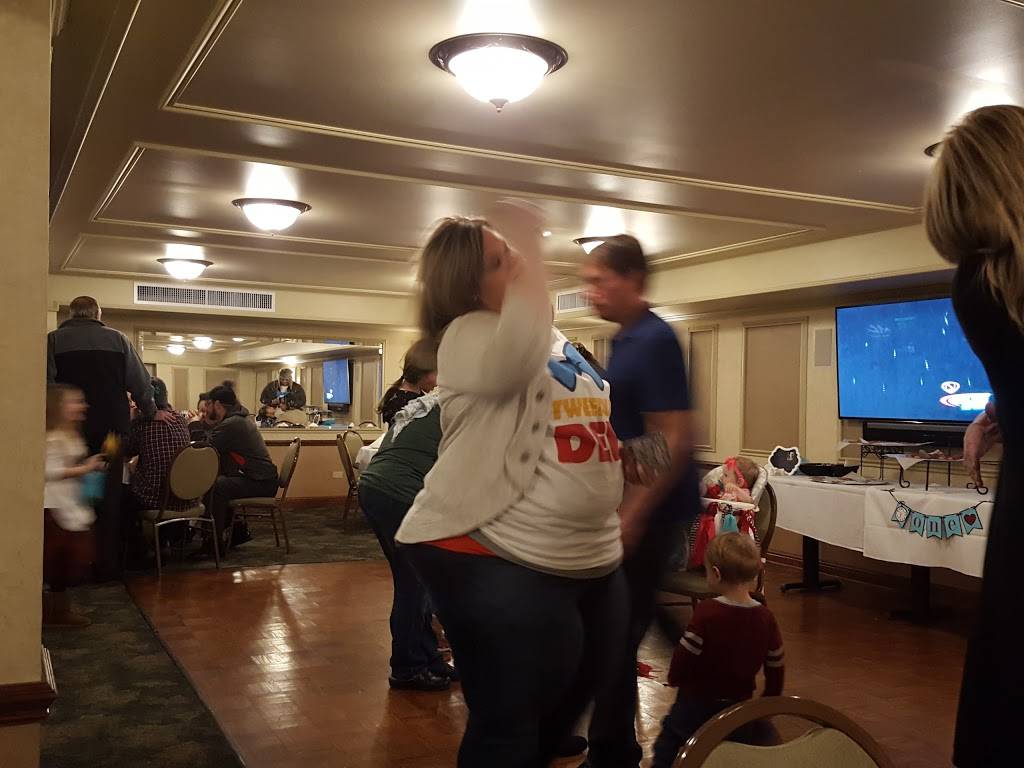 Foxs Orland Park | restaurant | 9655 W 143rd St, Orland Park, IL 60462, USA | 7083492111 OR +1 708-349-2111