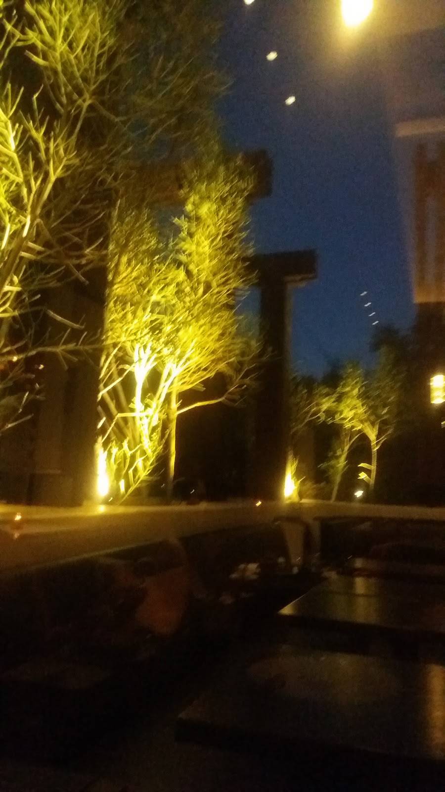 Sonoran Splash Pool | restaurant | 7575 E Princess Dr, Scottsdale, AZ 85255, USA | 4805854848 OR +1 480-585-4848