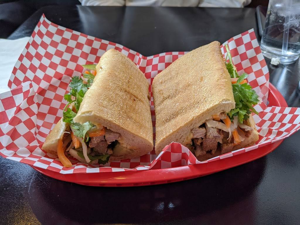 Sunny Pho | restaurant | 602 S Park St, Madison, WI 53715, USA | 6085131786 OR +1 608-513-1786