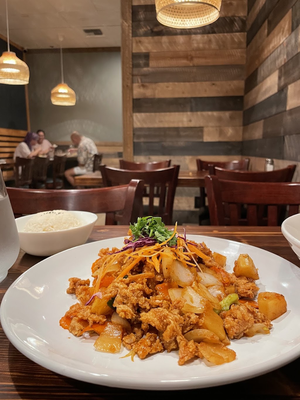 Tong Thai Bistro | restaurant | 25035 Blue Ravine Rd suite 120, Folsom, CA 95630, USA | 9165101432 OR +1 916-510-1432