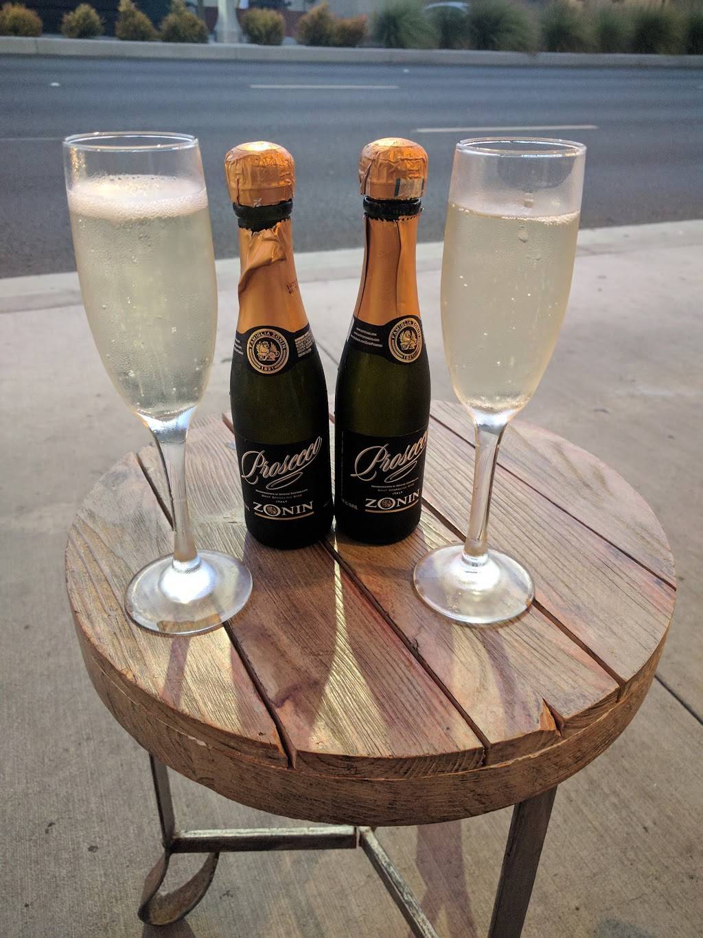 The Original Mama Ds Italian Kitchen | restaurant | 3012 Newport Blvd, Newport Beach, CA 92663, USA | 9496756262 OR +1 949-675-6262