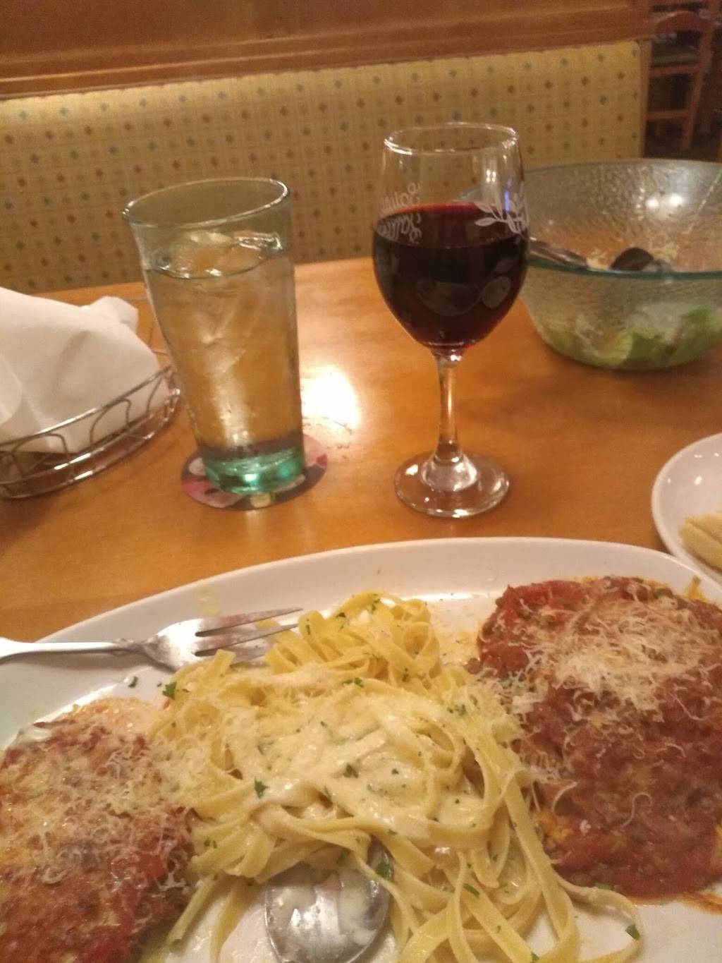 Olive Garden Italian Restaurant | meal takeaway | 2641 N Maize Rd, Wichita, KS 67205, USA | 3167220991 OR +1 316-722-0991