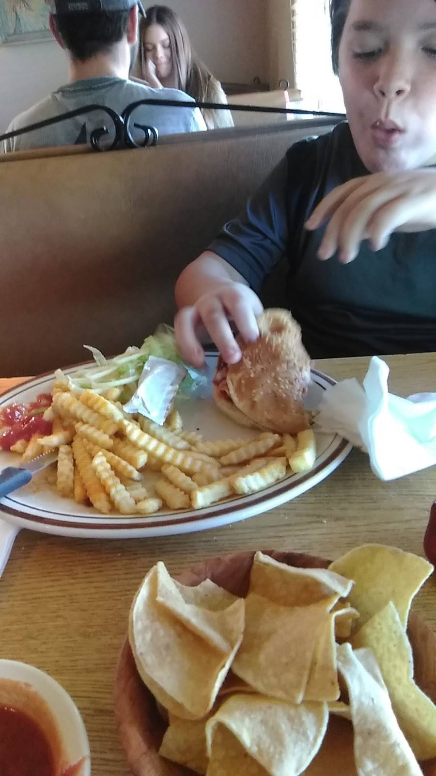 Bella Nitas | restaurant | 2684 Shaffer Rd, Atwater, CA 95301, USA | 2093588891 OR +1 209-358-8891