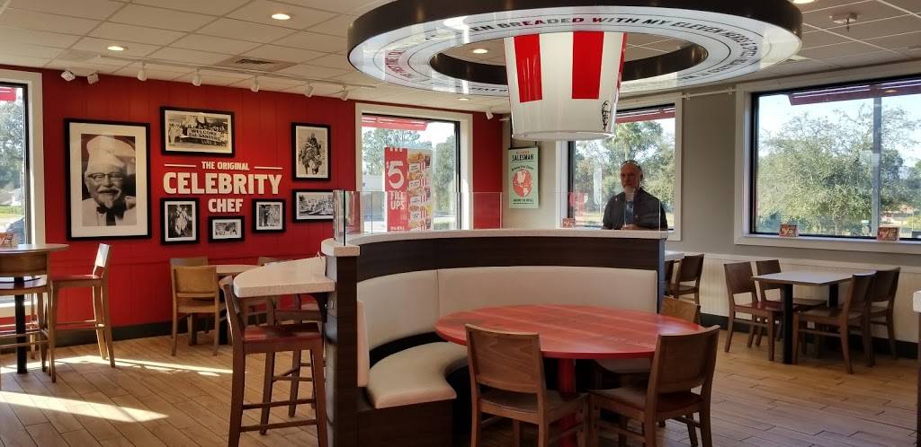 KFC | restaurant | 590 E South, W Hwy 50, Clermont, FL 34711, USA | 3523943659 OR +1 352-394-3659