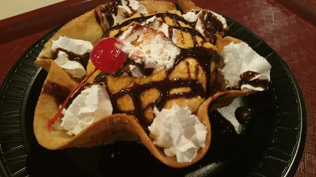 Chicken Fiesta | restaurant | 2311 W Broad St, Richmond, VA 23220, USA | 8043553136 OR +1 804-355-3136