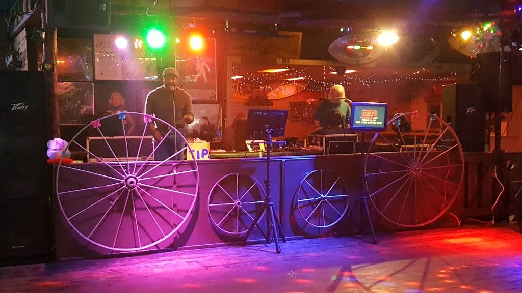 Neon Cowboy | night club | 10420 C F Hawn Fwy, Dallas, TX 75217, USA | 9725575102 OR +1 972-557-5102