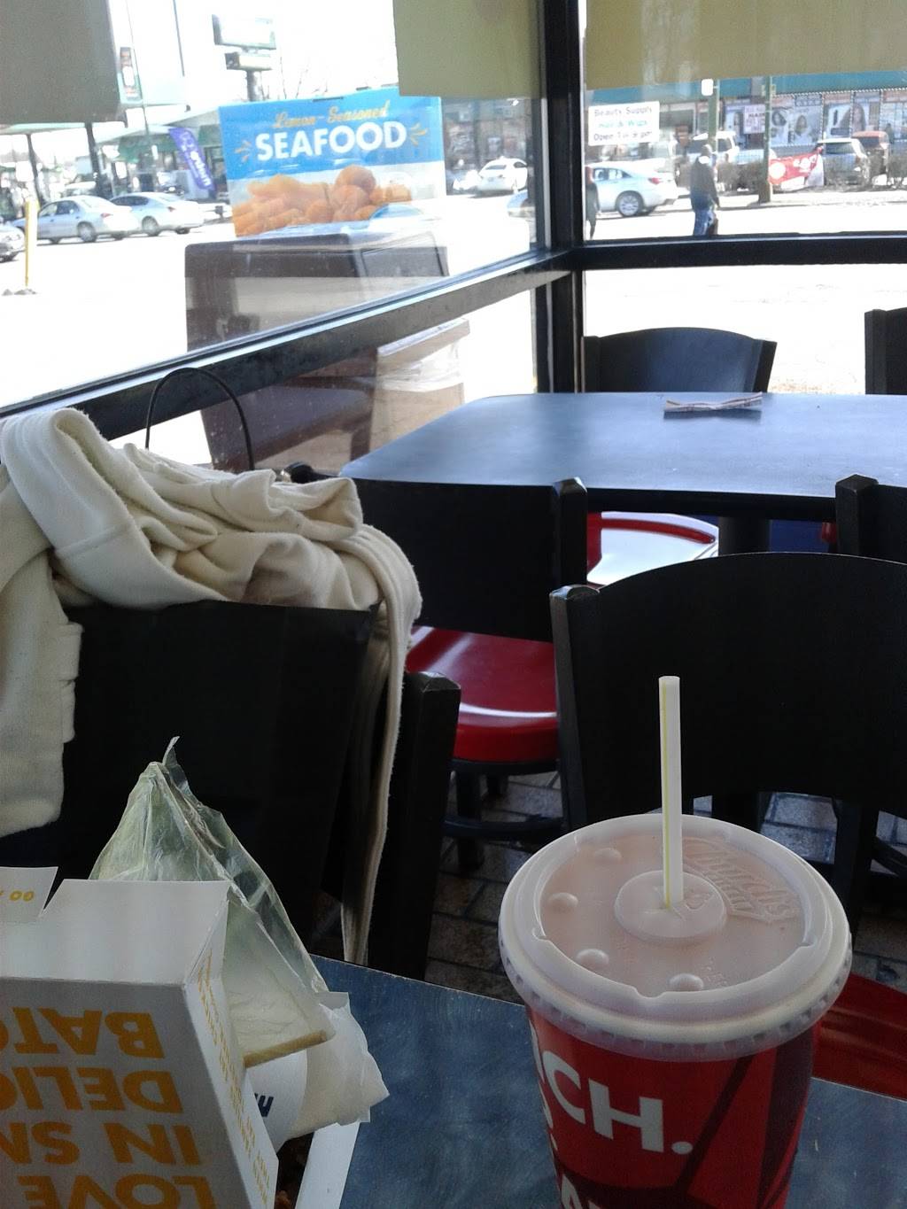 Churchs Chicken | restaurant | 58 W 79th St, Chicago, IL 60620, USA | 7736519830 OR +1 773-651-9830