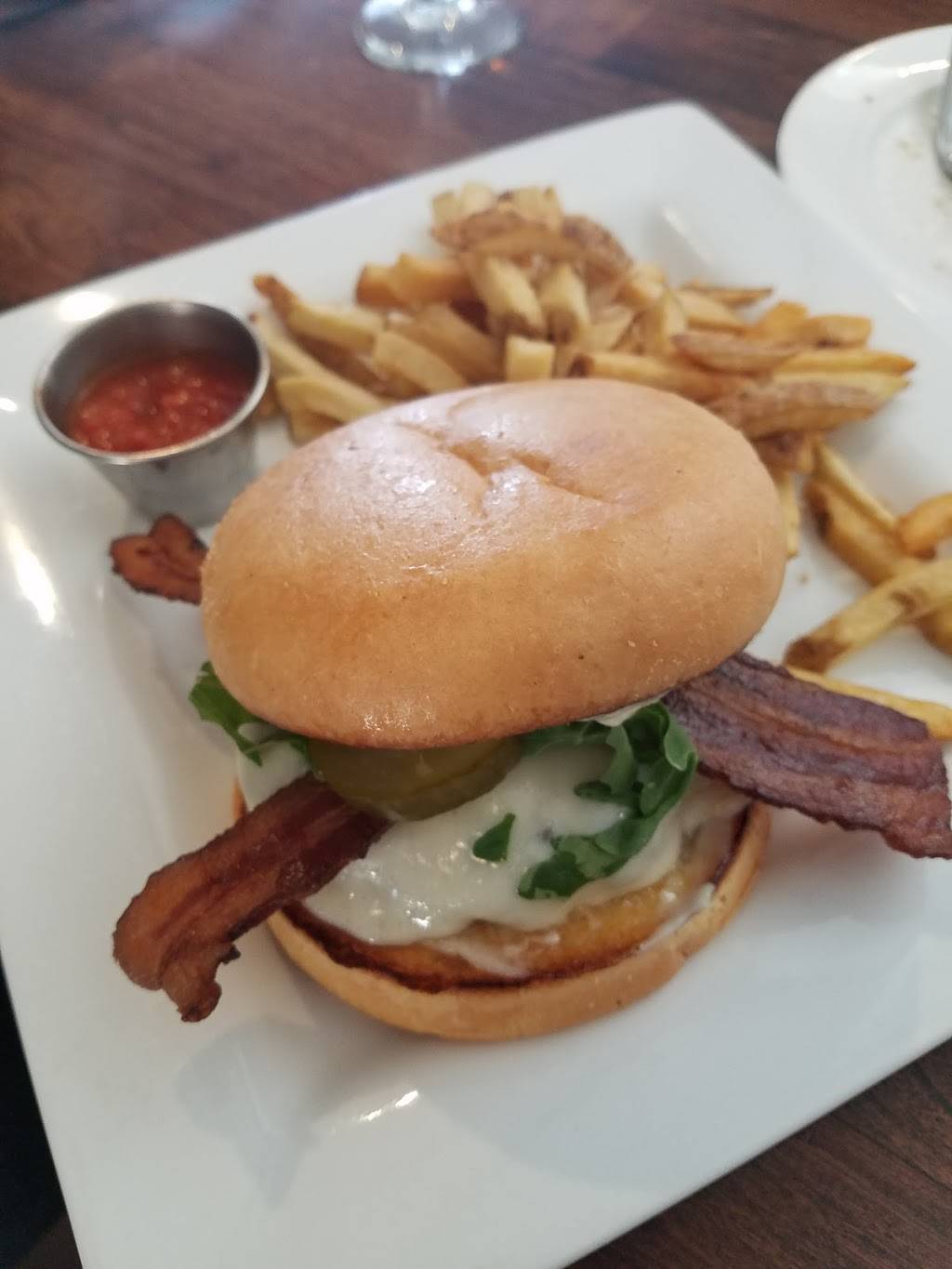 The Cork & Plough | restaurant | 200 Broadway St, King City, CA 93930, USA | 8313869491 OR +1 831-386-9491