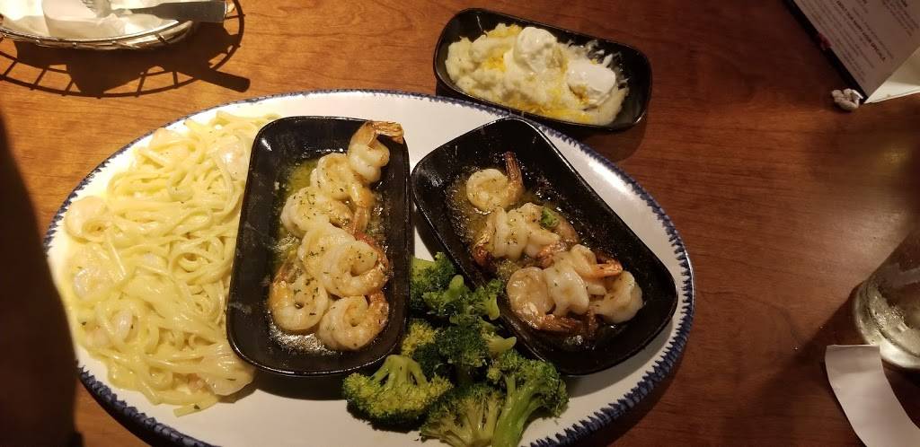 Red Lobster | restaurant | 13090 City Station Dr, Jacksonville, FL 32218, USA | 9046962061 OR +1 904-696-2061