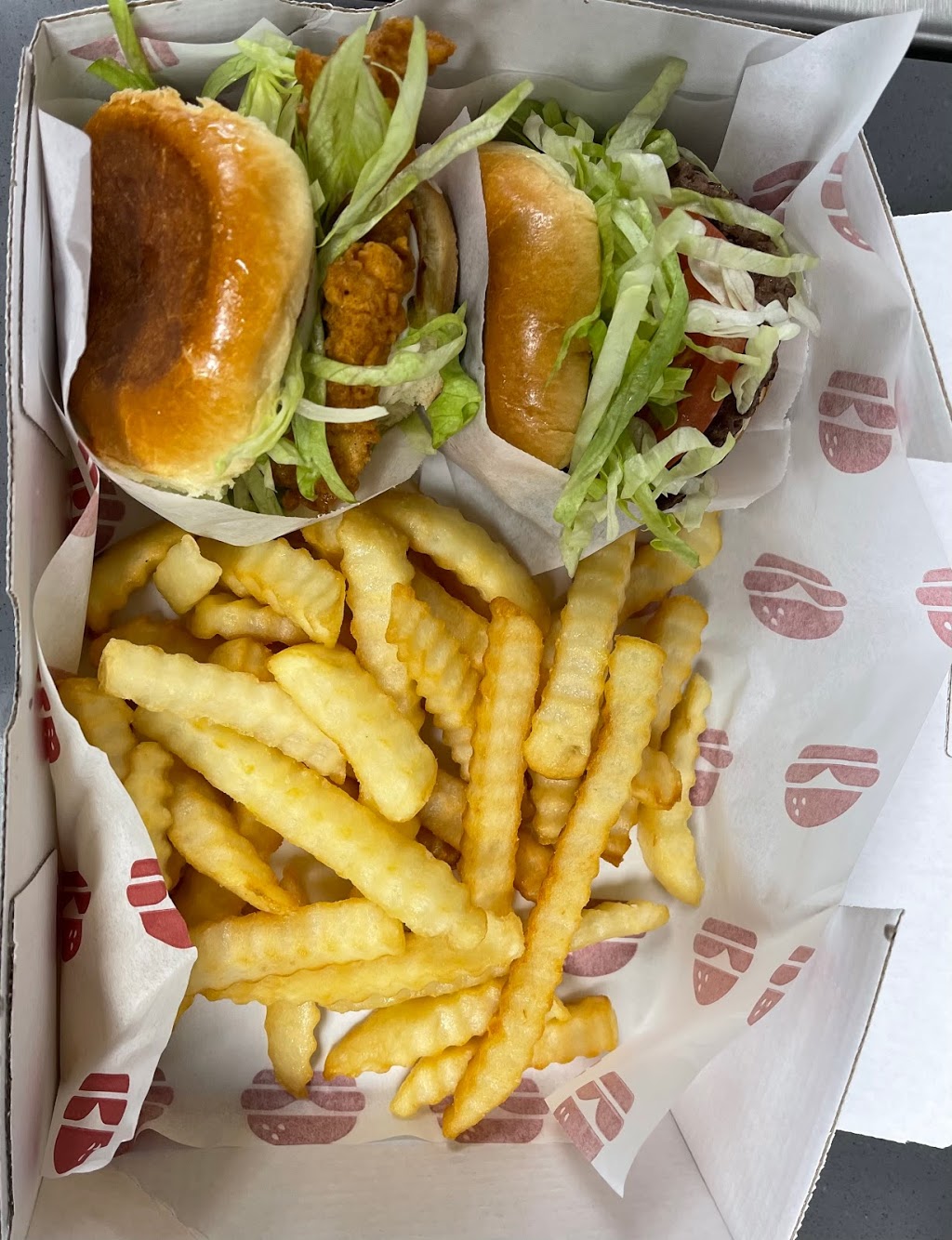 Savvy Sliders | meal takeaway | 31055 John R Rd, Madison Heights, MI 48071, USA | 5863155555 OR +1 586-315-5555