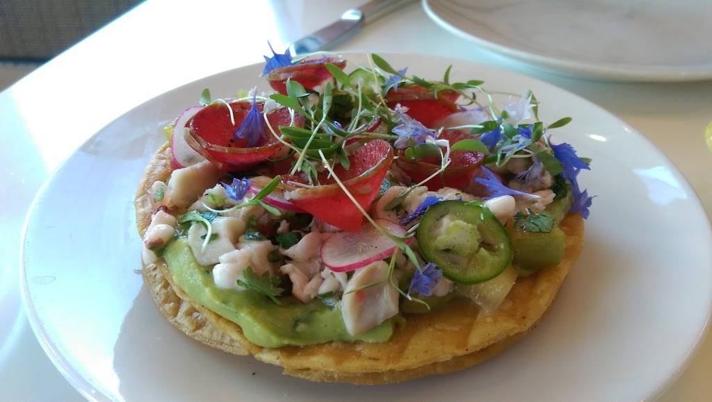 Fishing With Dynamite | restaurant | 1148 Manhattan Ave, Manhattan Beach, CA 90266, USA | 3108936299 OR +1 310-893-6299